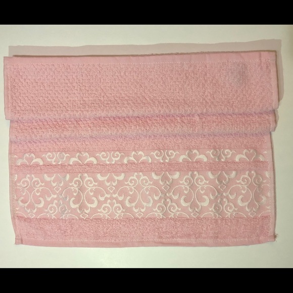 Luxury Cotton Embroidered Turkish Hand Towel - Picture 2 of 6